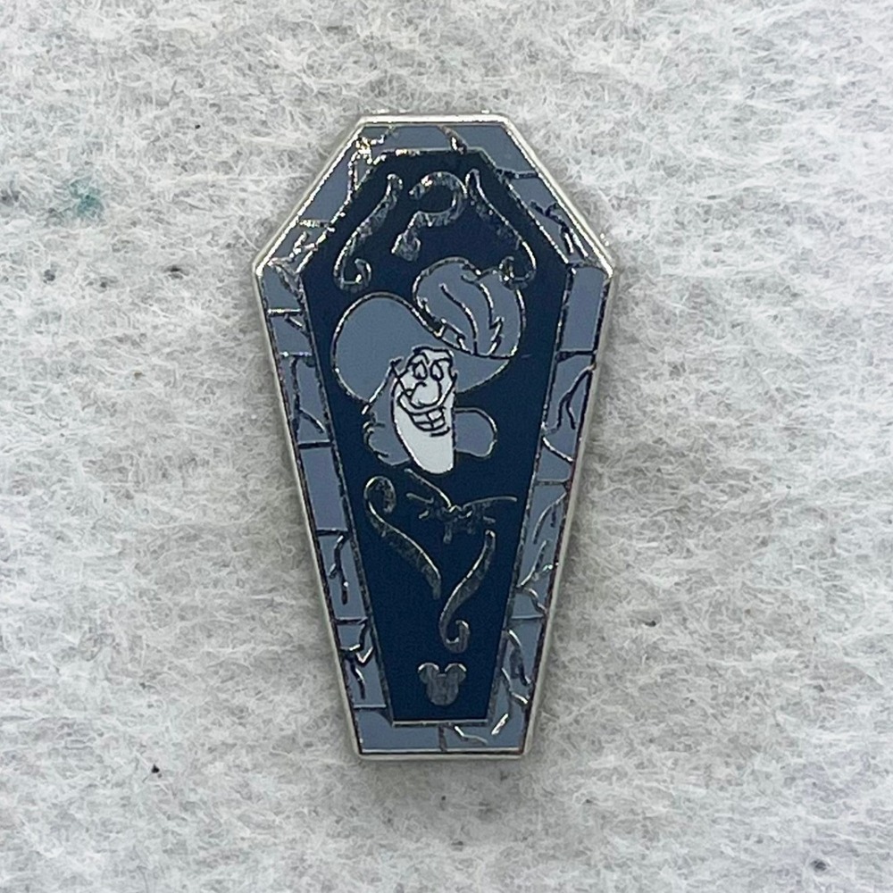 🔮 5/$25 Disney Villain Coffins Peter Pan Captain Hook Pin